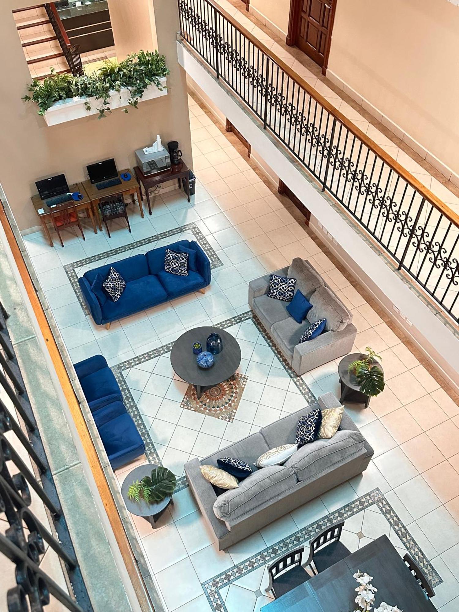 Hotel Andros Colon Buitenkant foto