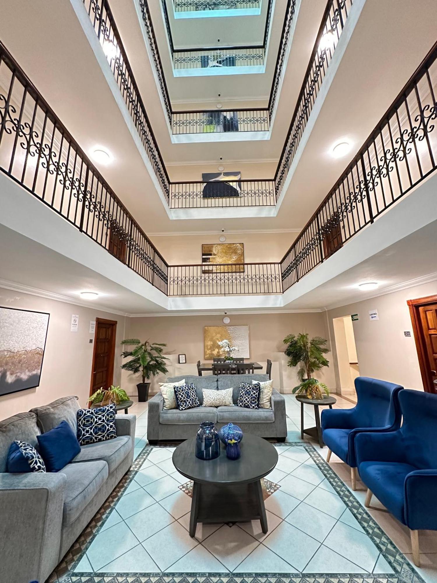 Hotel Andros Colon Buitenkant foto