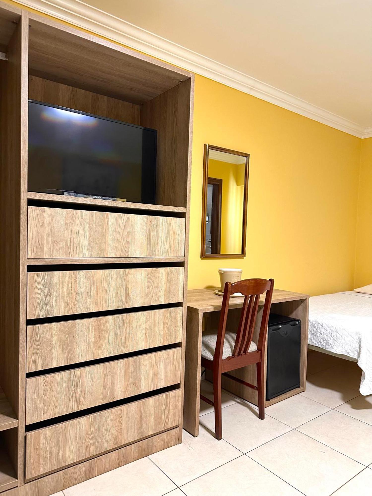 Hotel Andros Colon Buitenkant foto