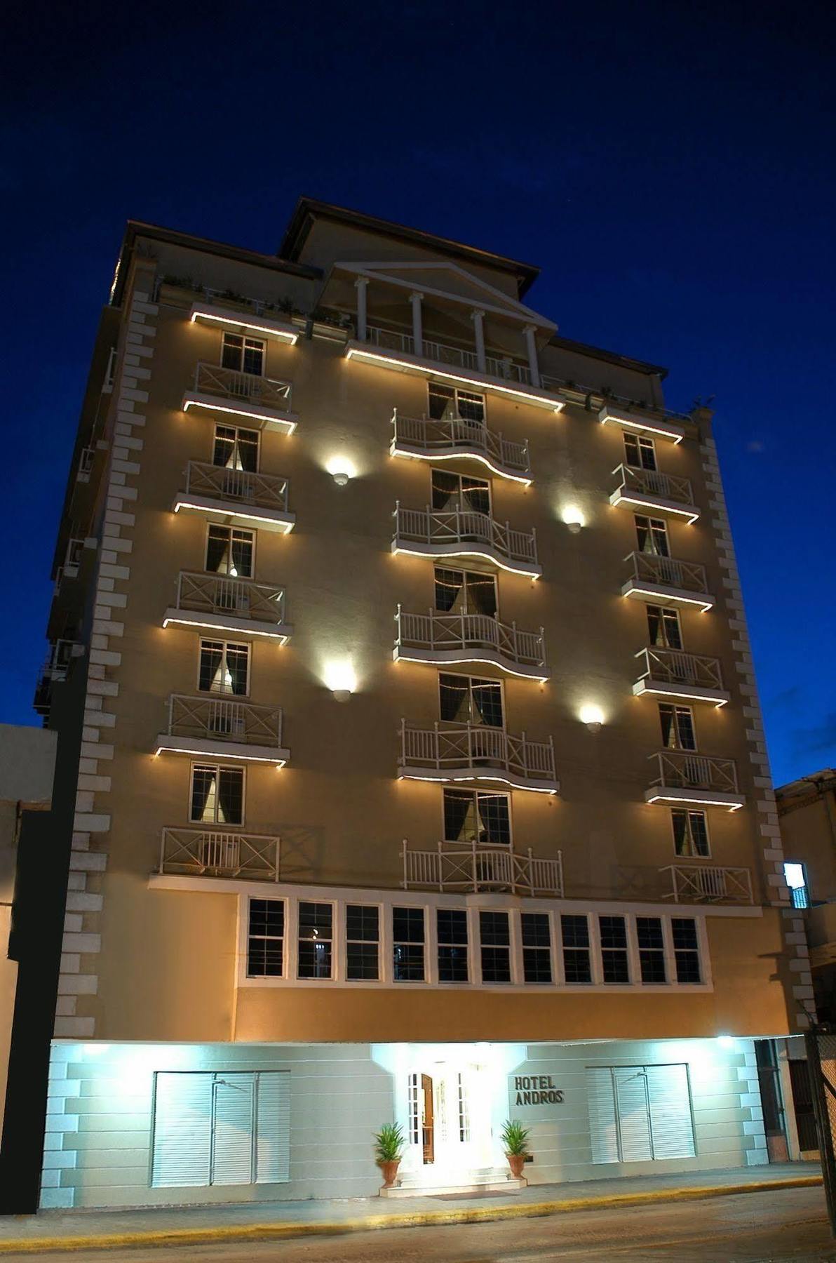 Hotel Andros Colon Buitenkant foto